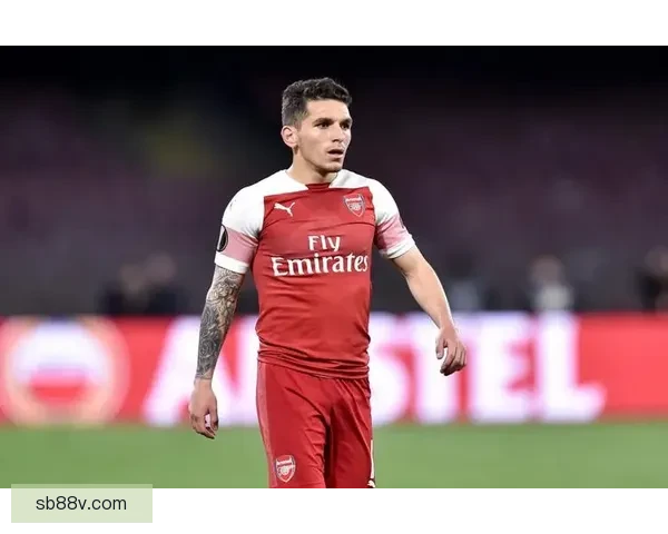 TA曝转会文件关窗前未提交麦克尼尔加盟水晶宫告吹最终流产原因曝光